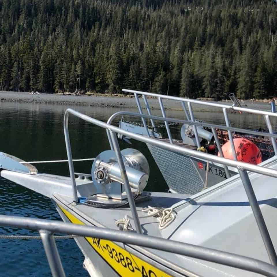 Hammer Marine anchor winches boats in Alaska banner